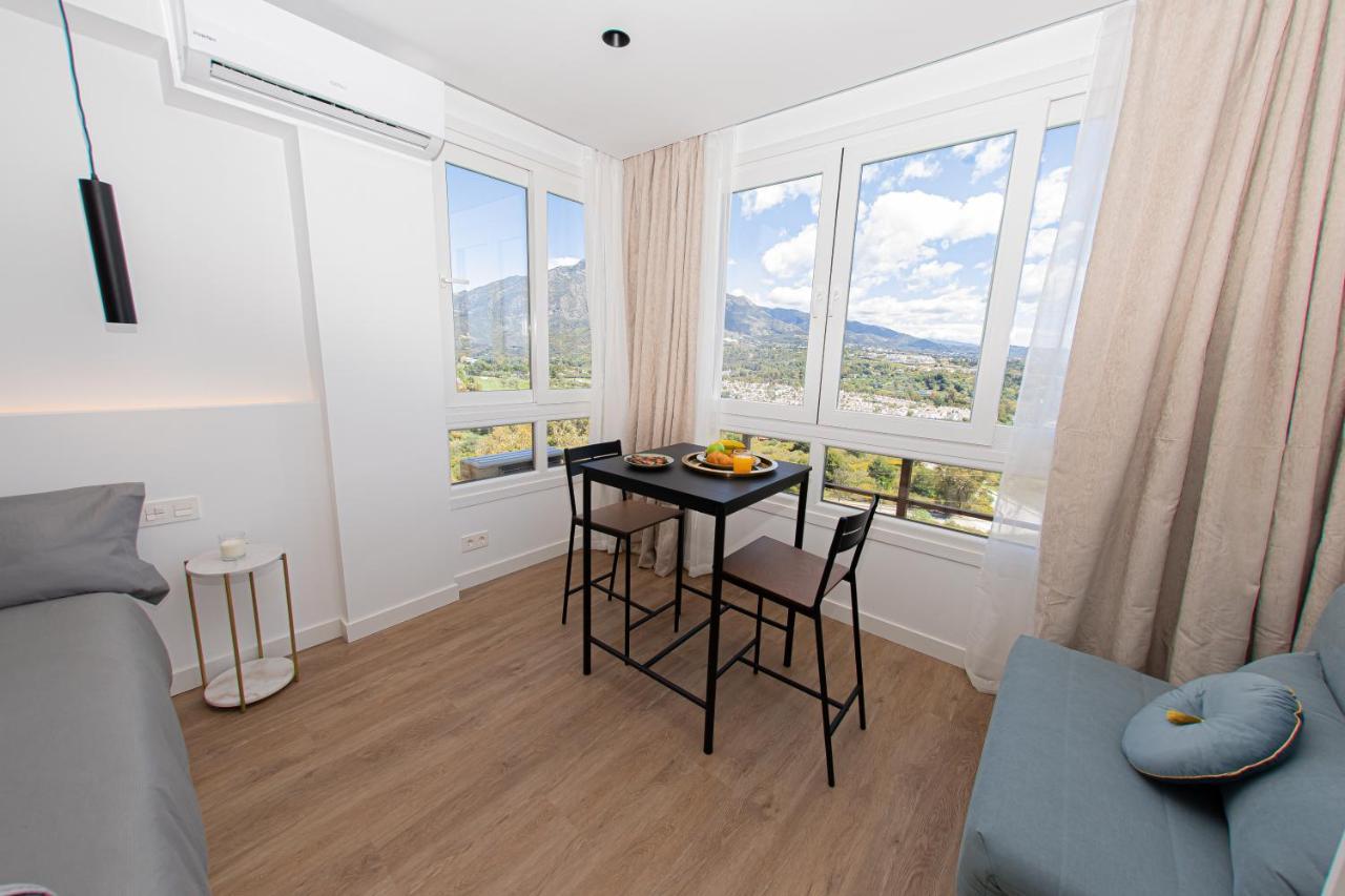 Modern With Stunning Views Apartamento Marbella