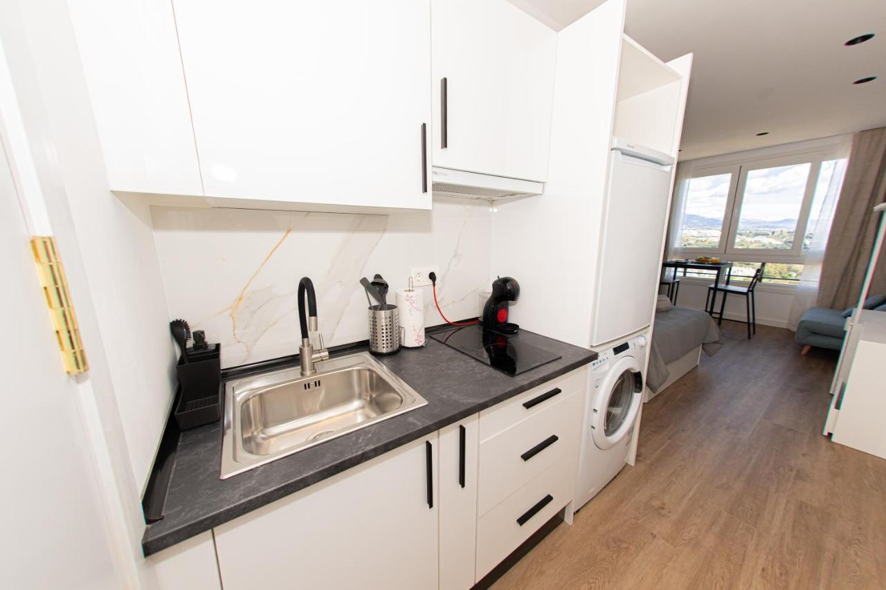 Modern With Stunning Views Apartamento *